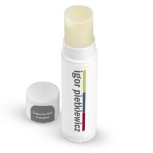 lip-moisturizer-with-sunscreen